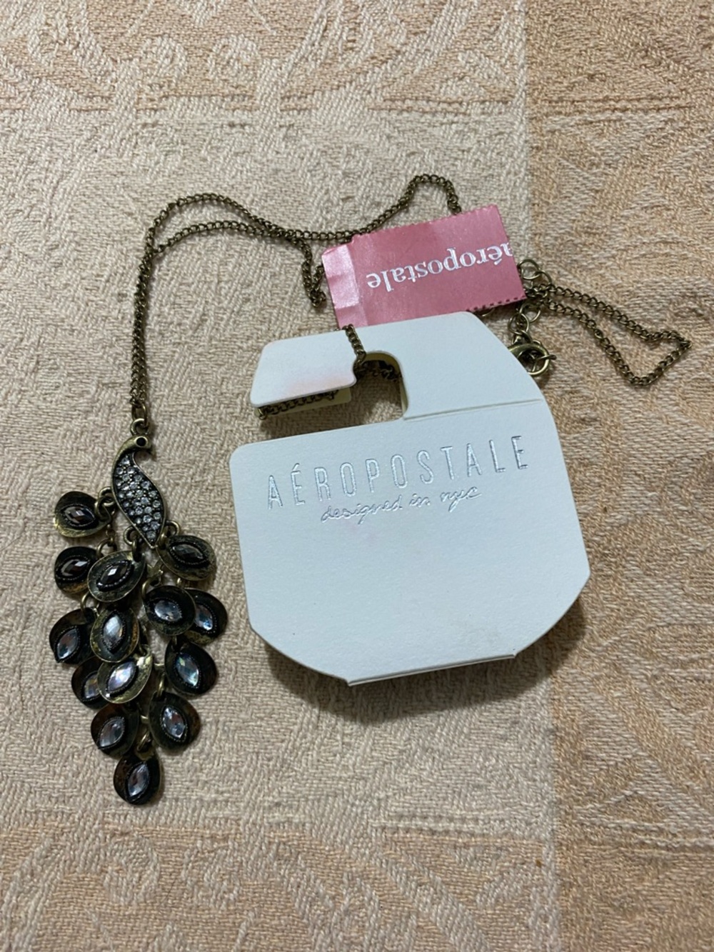 Aeropostale Women's  Peacock  Sparkle Statement Necklace - Brown. 11” long